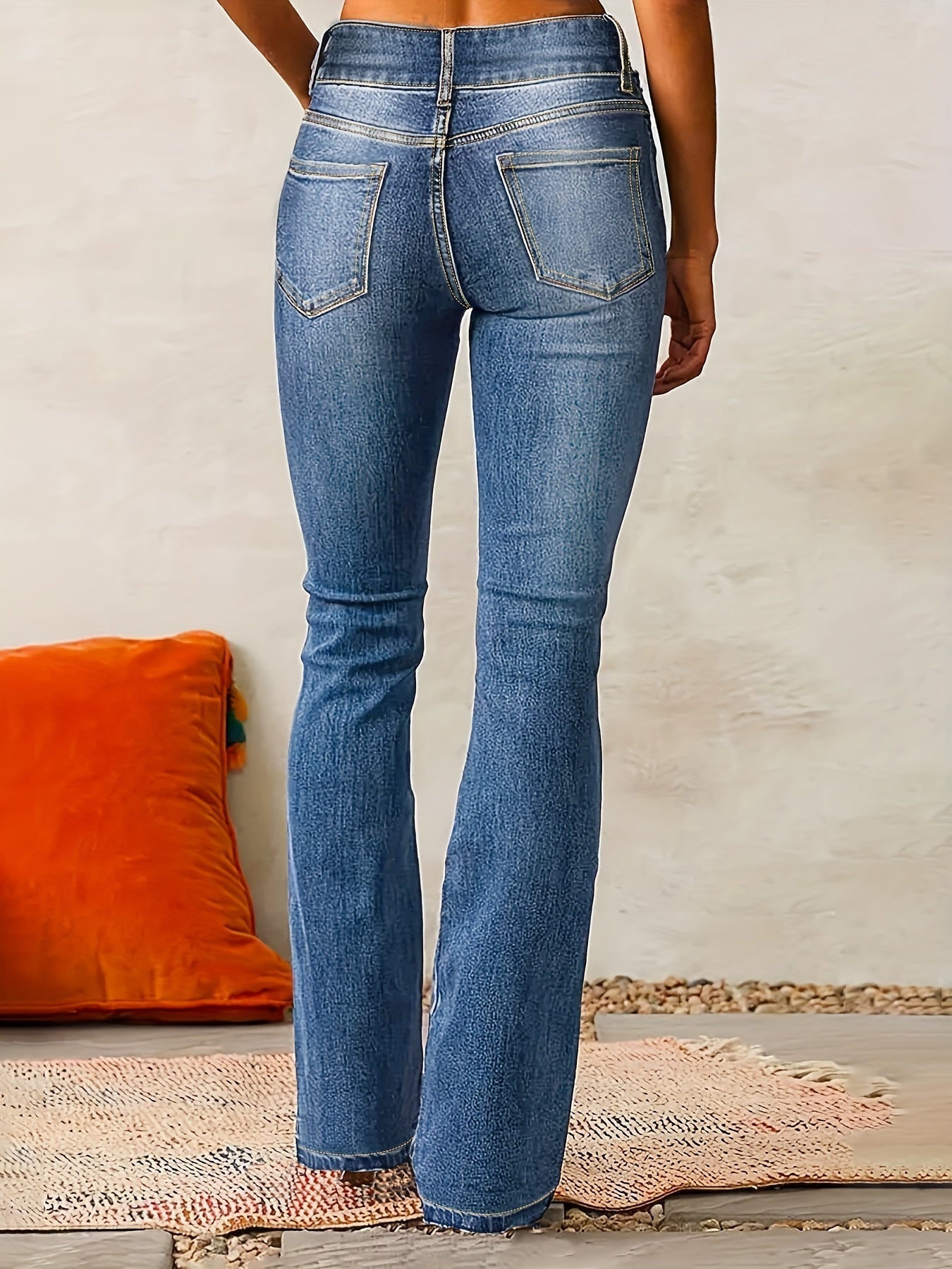 Lucia | Pantalón vaquero acampanado