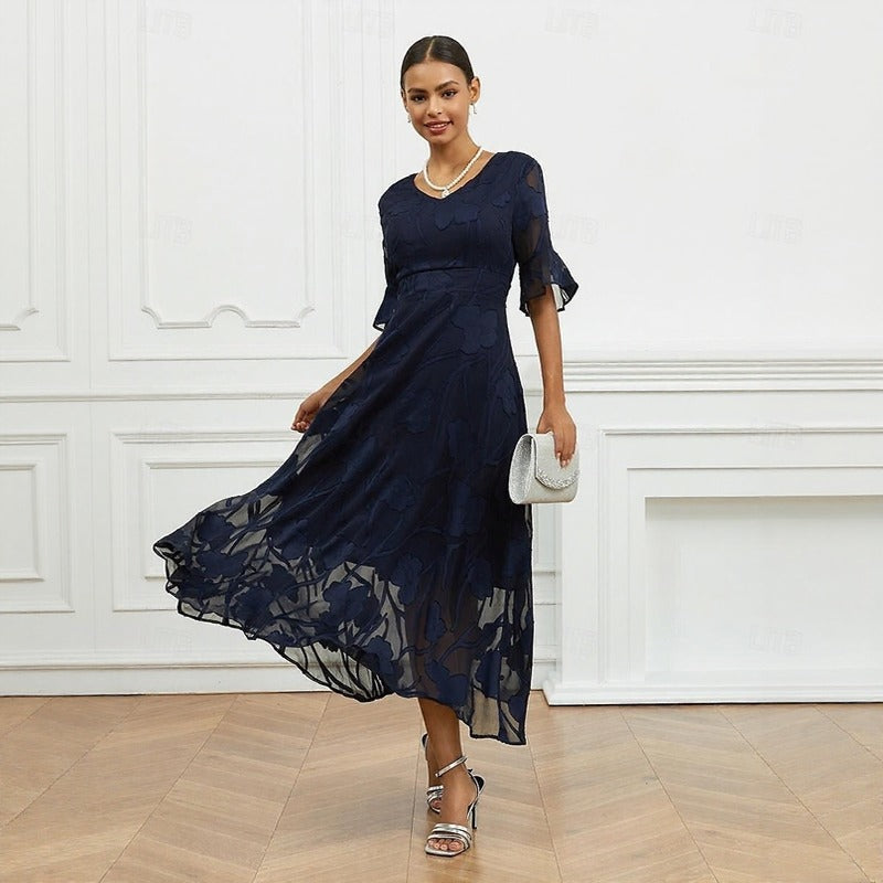 Celia | Vestido con un elegante estampado floral