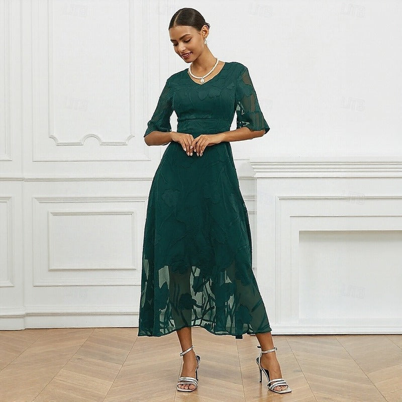 Celia | Vestido con un elegante estampado floral