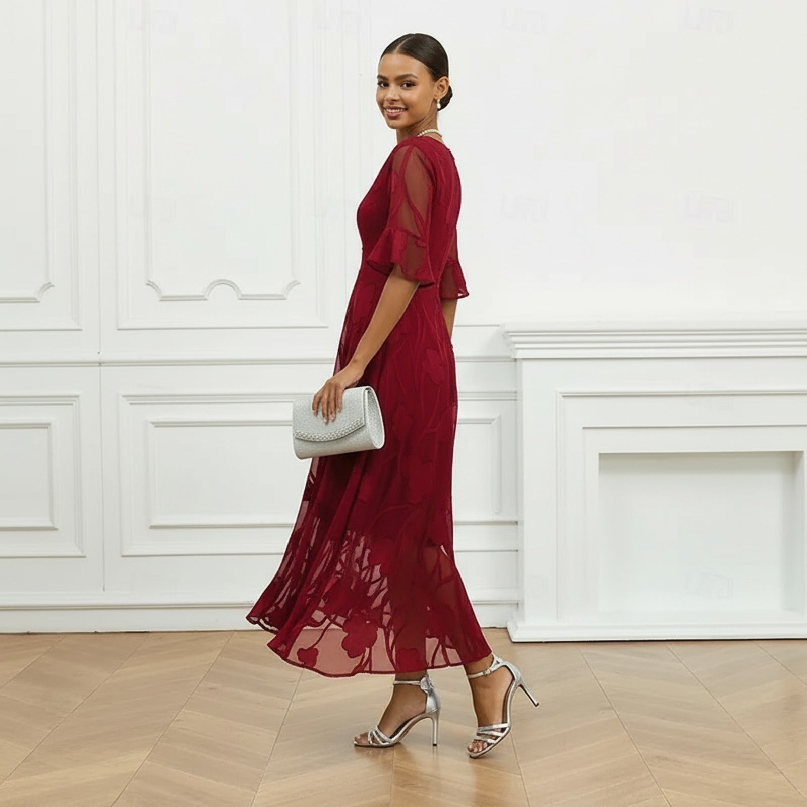 Celia | Vestido con un elegante estampado floral