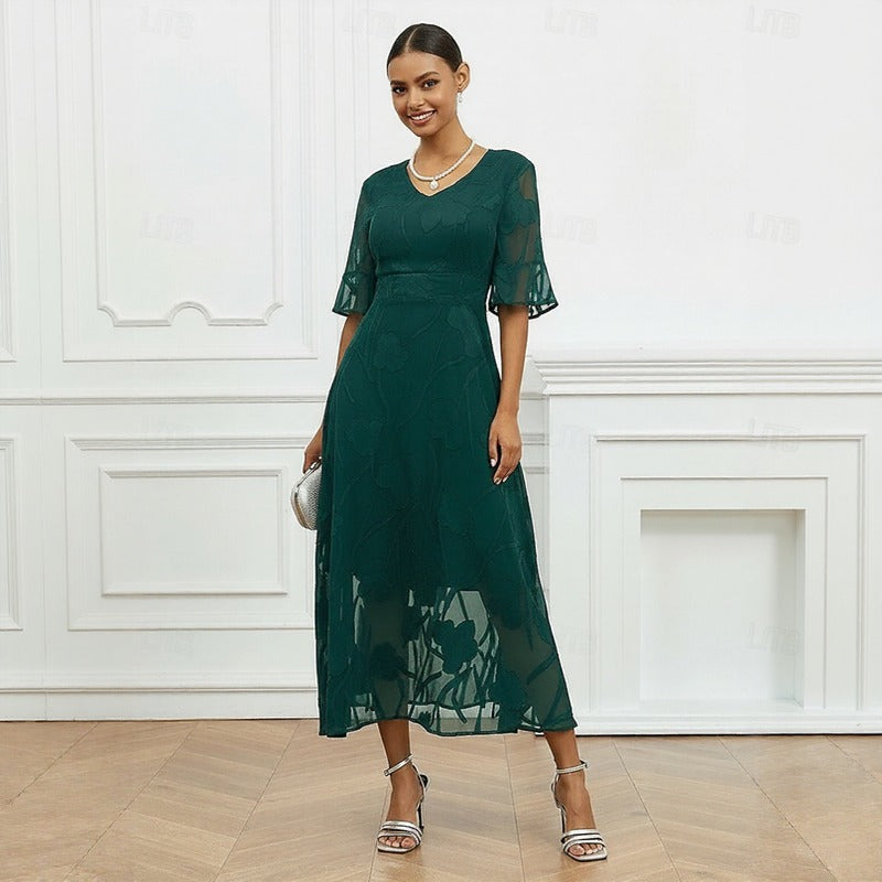 Celia | Vestido con un elegante estampado floral