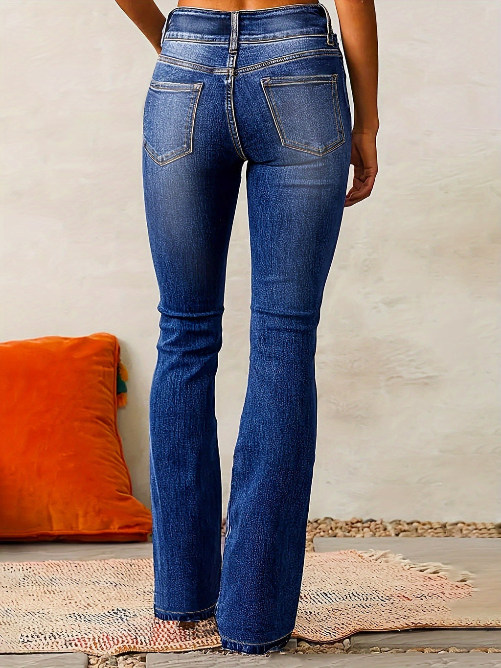 Lucia | Pantalón vaquero acampanado