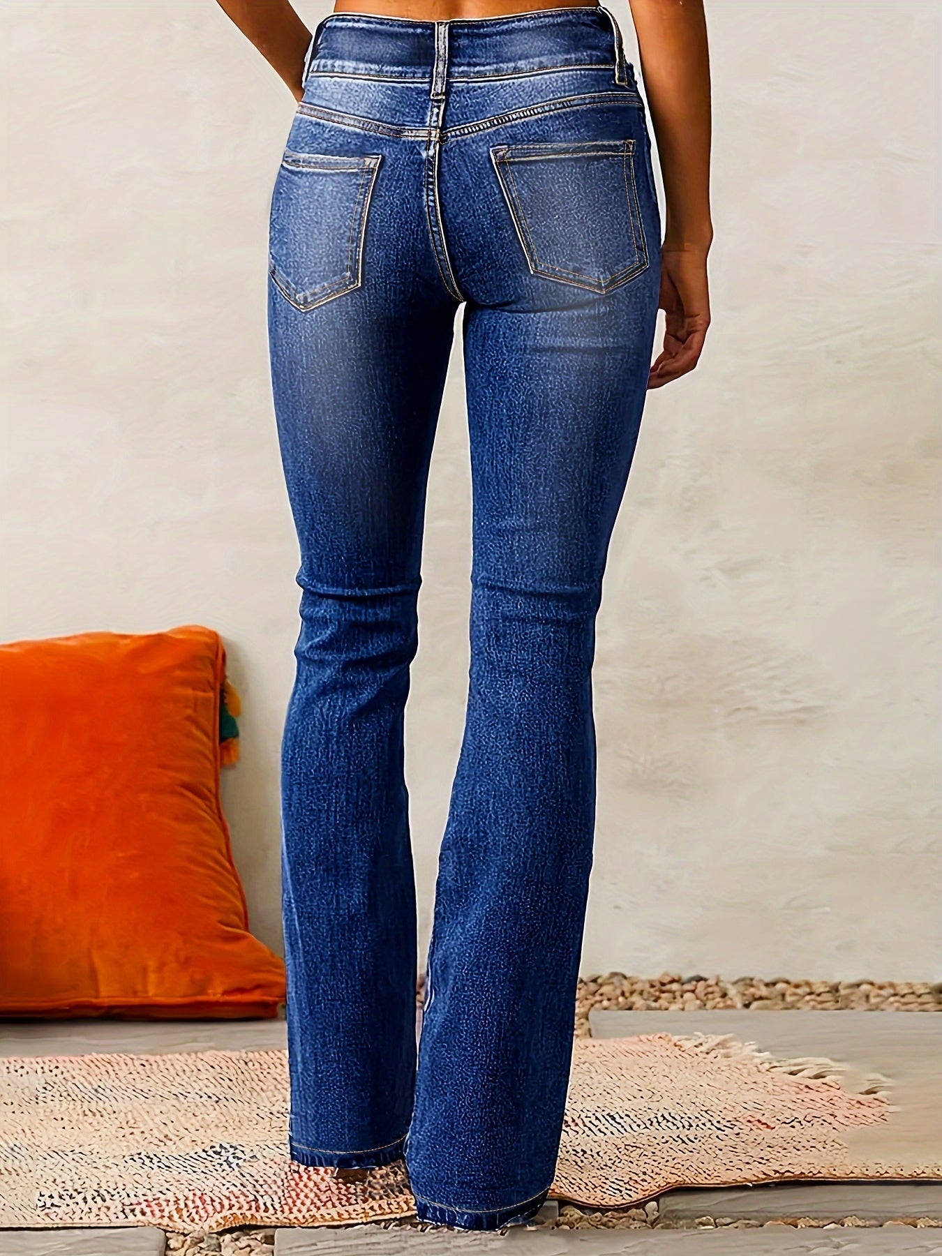 Lucia | Pantalón vaquero acampanado