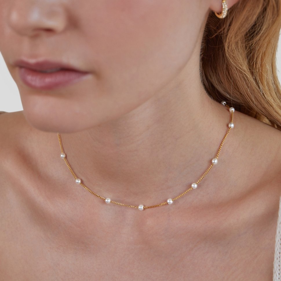 Silvia | Collar atemporal dorados con ojos de perla
